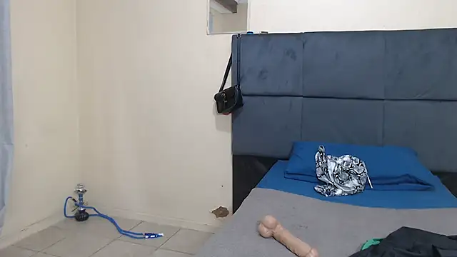 AfricanPopi online show from April 25, 2:14 pm