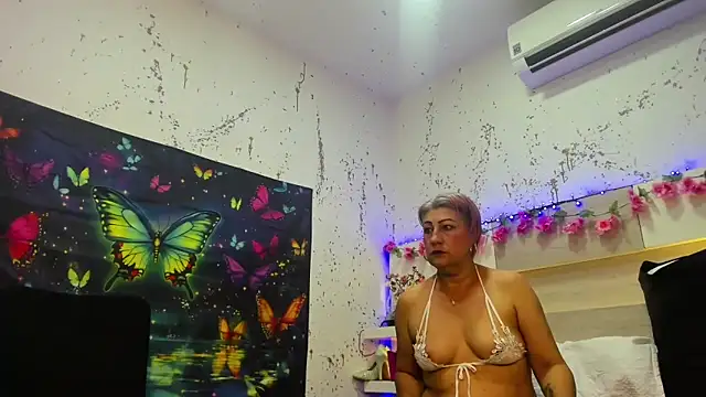 JaddeWalker online show from April 21, 11:28 am