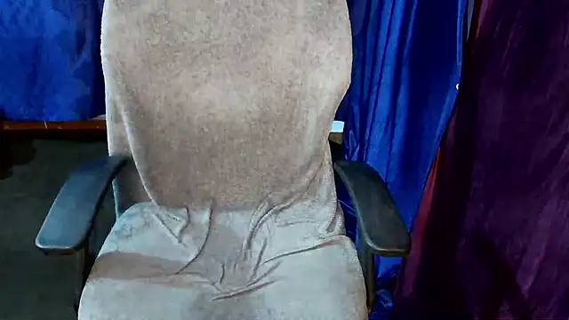 QUEEN SAKHI- online show from April 23, 1:57 pm