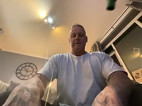 backdoorgalore4you online show from January 18, 9:55 pm