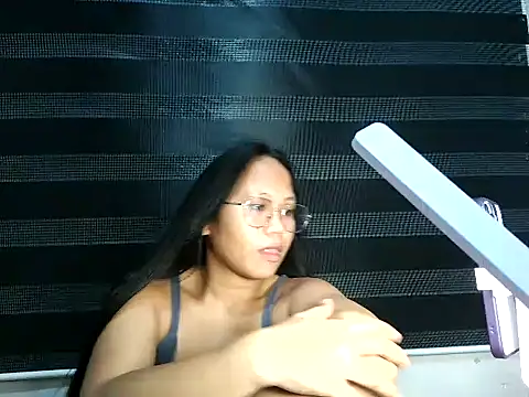 SpankyMyAss69 online show from April 22, 4:59 pm