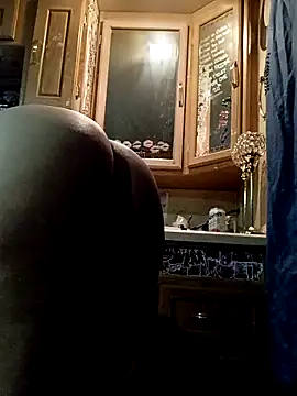 Snapshot of Britania666 chatting on September 13, 10:07 pm Britania666 online show from September 13, 10:07 pm