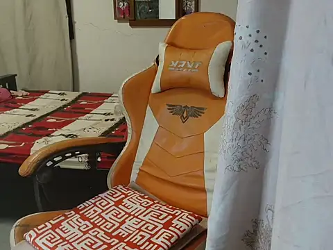 VerySexyCeline online show from April 25, 2:14 pm