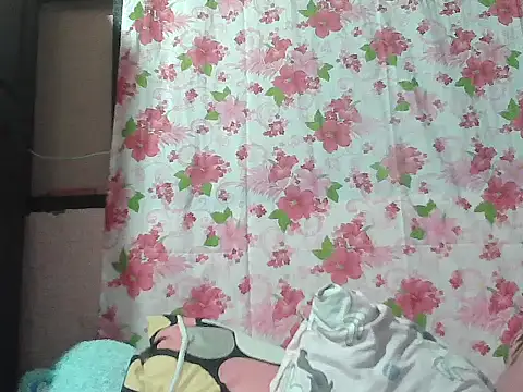 charmer28 online show from February 23, 12:15 pm