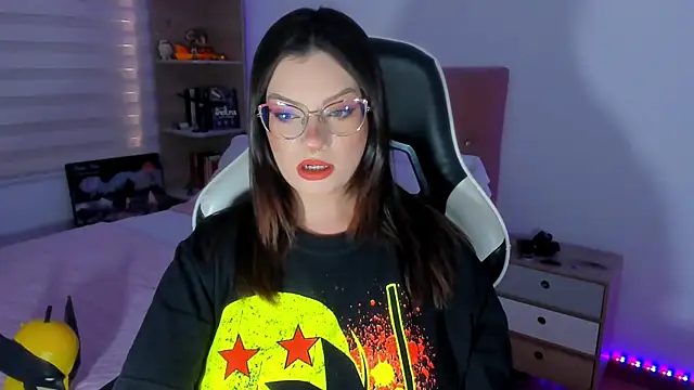 OphelianaRose33 online show from June 5, 10:49 pm