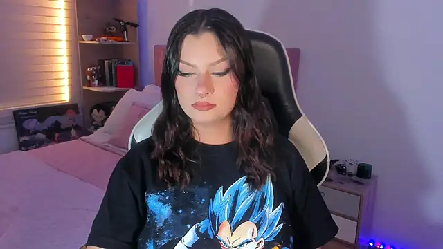 OphelianaRose33 online show from July 17, 9:29 pm