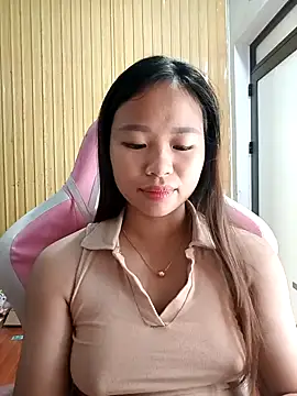 Snapshot of Na_na90 chatting on October 11, 12:48 am Na na90 online show from October 11, 12:48 am