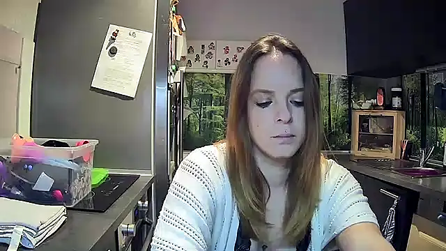 SexyMilf 37 online show from November 13, 9:03 pm