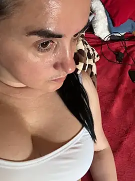 TriumphLove online show from April 25, 3:53 pm