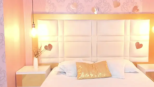 luna hot ass online show from February 4, 7:50 pm