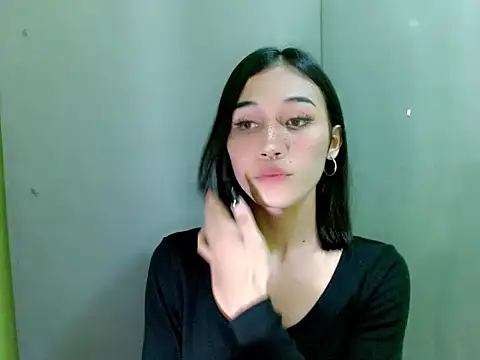 Urfucking khloe1 online show from December 15, 2:00 pm