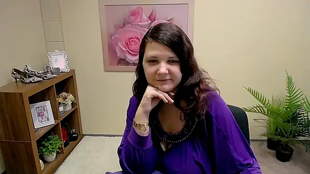 TwoBigSuns online show from March 4, 8:32 am