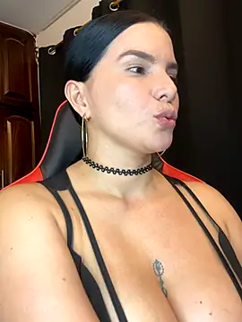 Snapshot of carol_cruz133 chatting on September 17, 11:36 pm carol cruz133 online show from September 17, 11:36 pm