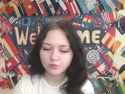 LadyAlice  online show from March 9, 7:00 am