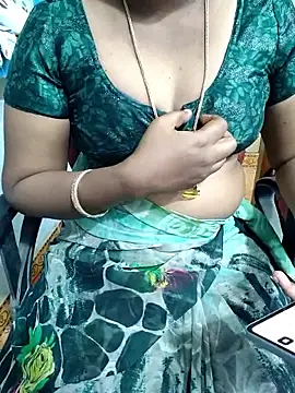 lolida69thamil online show from October 5, 3:06 pm