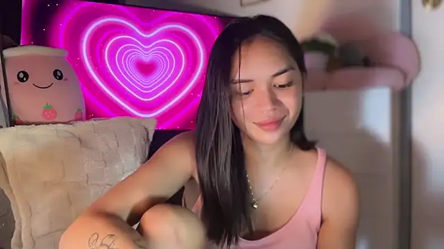 MeJustee online show from November 23, 4:30 pm