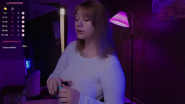 Morvelyn online show from October 14, 5:04 pm