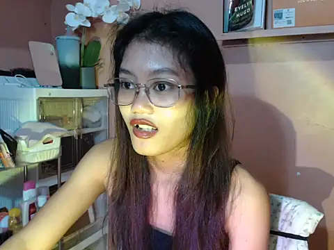 skinny gracie online show from October 13, 4:37 am