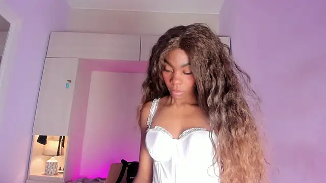 JoyceBlake online show from March 14, 4:13 am