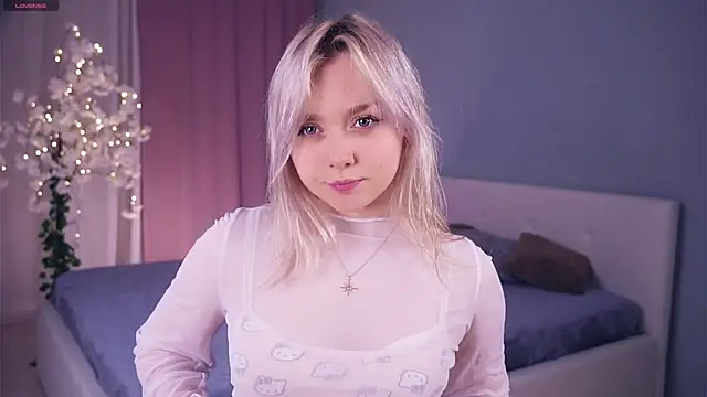 AccaCroyle online show from March 16, 6:56 pm