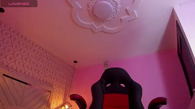 ALANA WATSONN online show from March 2, 2:13 pm