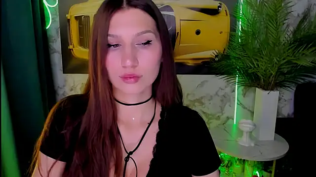 Mollyinyourmind online show from March 2, 7:42 pm