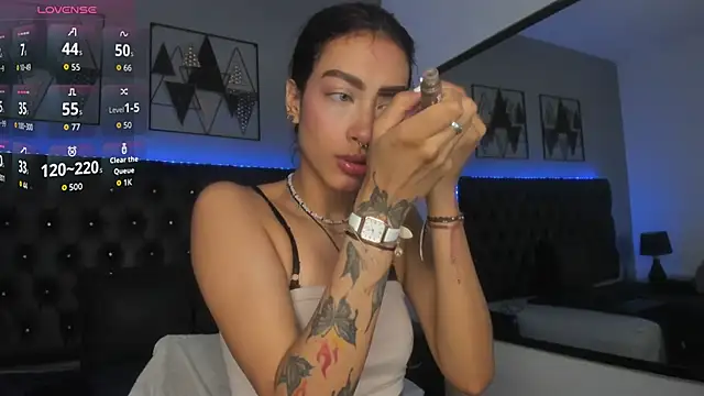 Snapshot of Ebonysweet__ chatting on October 2, 2:33 pm Ebonysweet online show from October 2, 2:33 pm