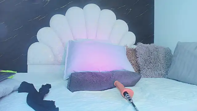 Roxana gomez online show from April 21, 3:13 am