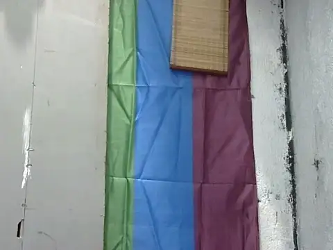 juicycum069 online show from April 26, 12:08 am