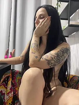 yumi-hot online show from April 26, 9:23 pm