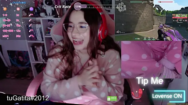 Pink girl0n online show from September 25, 2:49 pm