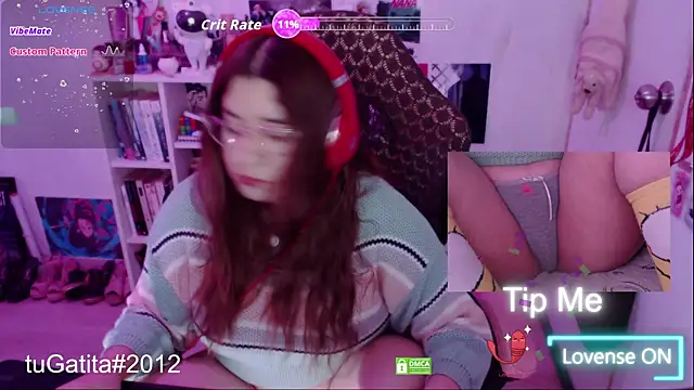 Pink girl0n online show from October 6, 8:02 pm