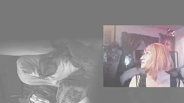 TransFionaLuv online show from July 31, 8:21 pm