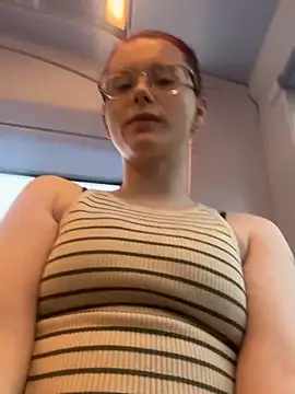 raen001 online show from February 4, 9:23 am