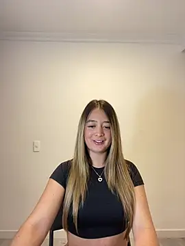 Zara Ross online show from July 14, 3:00 am