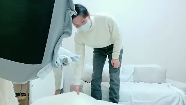 Reto-sama online show from February 1, 1:21 pm