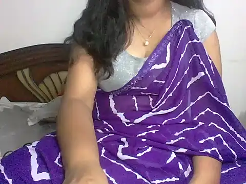 anu-anu2002 online show from April 23, 3:36 pm