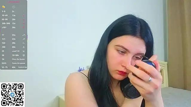 EnricaElis online show from April 25, 8:39 pm