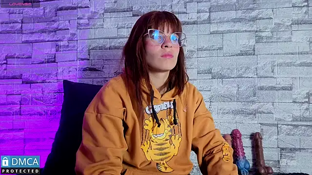 Jessi Walker online show from February 9, 4:48 am