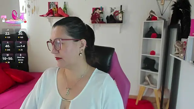 Snapshot of D_Martii chatting on September 12, 2:35 pm D Martii online show from September 12, 2:35 pm