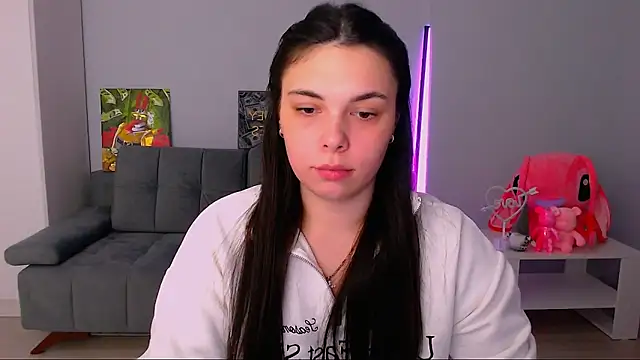 queenofthesense  online show from November 17, 11:00 am