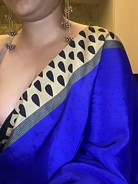 annanya01 online show from April 28, 2:21 pm