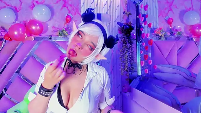 Akane Hikari  online show from February 23, 4:35 am