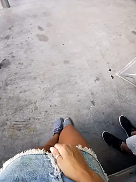 cicinha3657 online show from April 16, 8:19 pm