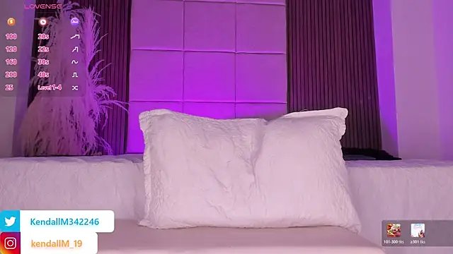  Kendall 19 online show from June 9, 8:30 pm