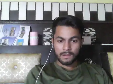 ursdreamperson online show from November 6, 10:32 am