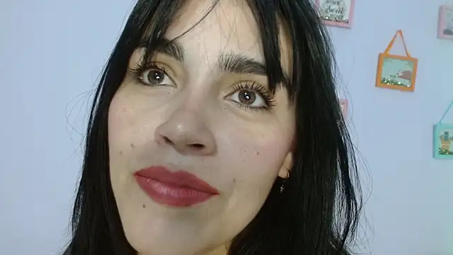 angelly  kate online show from June 13, 3:04 am