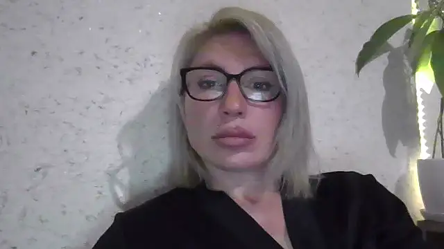 fox red lady7 online show from April 24, 7:16 pm