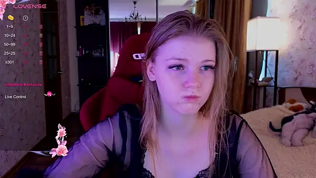 Jenny Skinner20 online show from October 14, 8:06 am