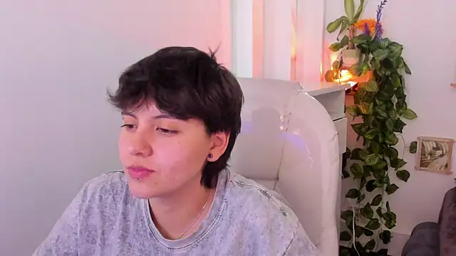 Nathaly ds online show from April 28, 7:18 pm